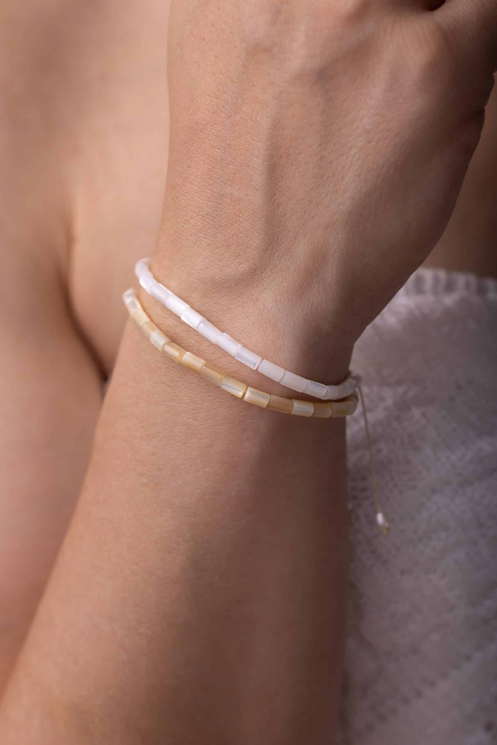 White Mother-of-Pearl Tube bracelet